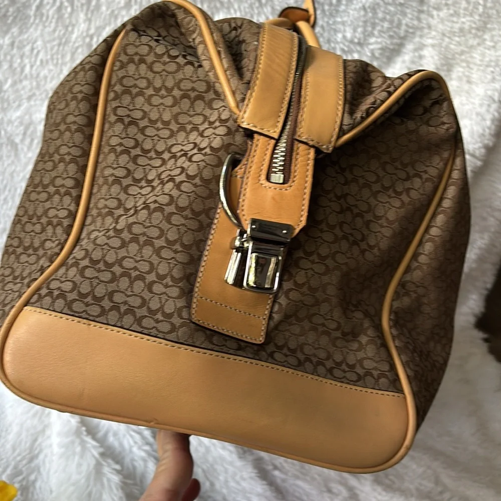 Coach Vintage Signature C Canvas & Vachetta Leather Travel Bag - Picture 8 of 16